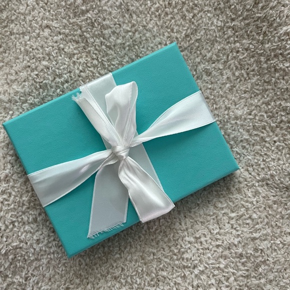 Tiffany & Co. Black Wallet with Signature Blue Packaging - Picture 3 of 8